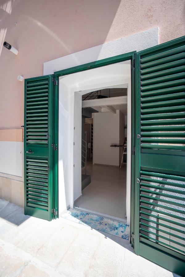 Wepuglia - Dimore Stefania Polignano a Mare Bagian luar foto
